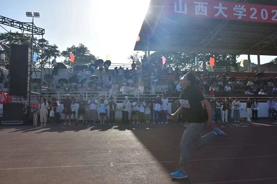 b1b80ecd8dea459e9275bc09d5a96b7e.jpg 494949.jpg